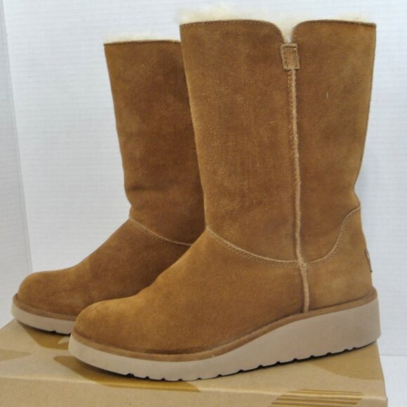 UGG KOOLABURRA SIZE 6 SLIM SHORT BOOT - Picture 4 of 15